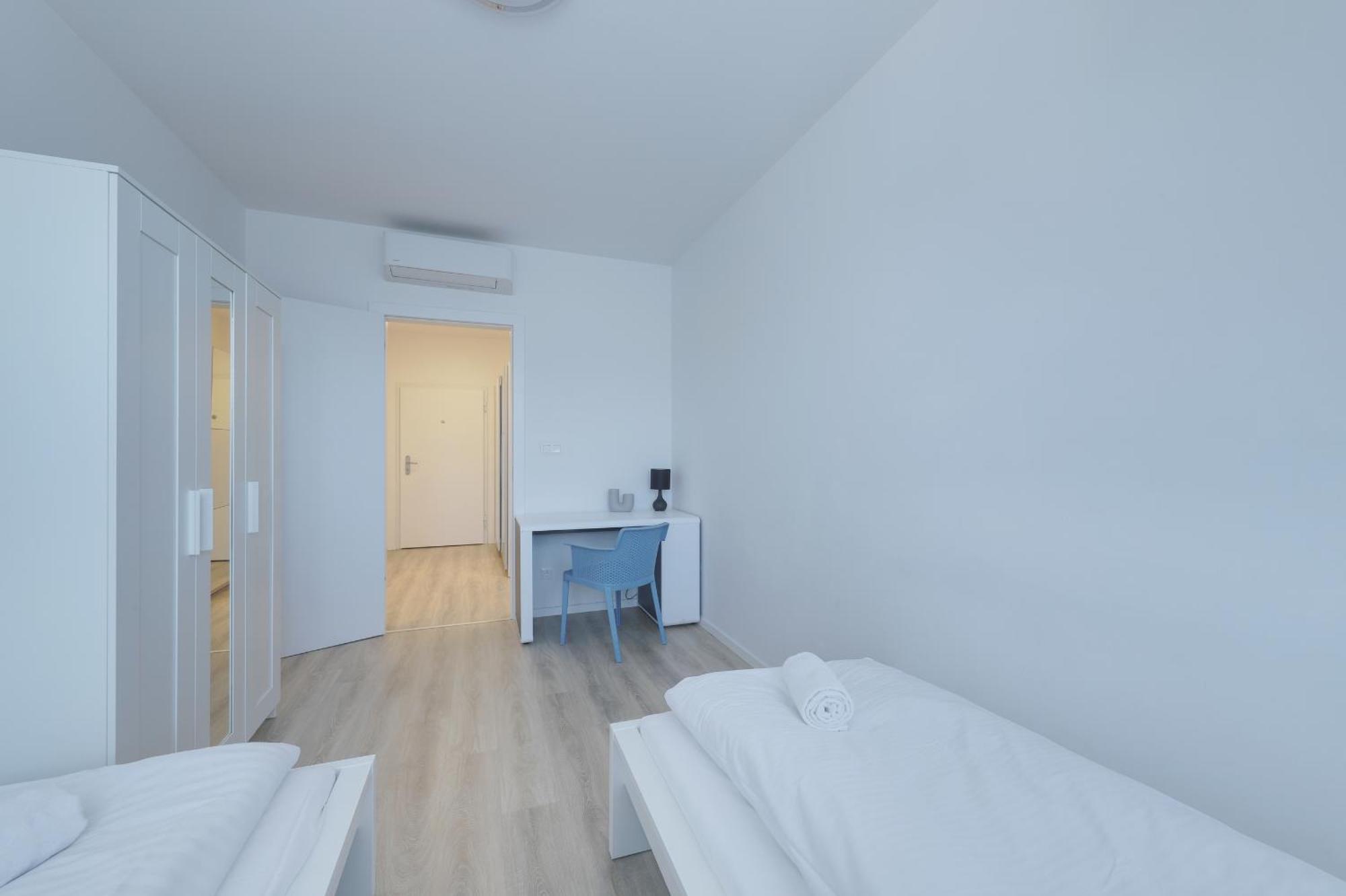 Bazova With Free Parking Apartament Bratysława